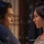 Два человека смотрят друг на друга в зимней сцене, романтическая атмосфера