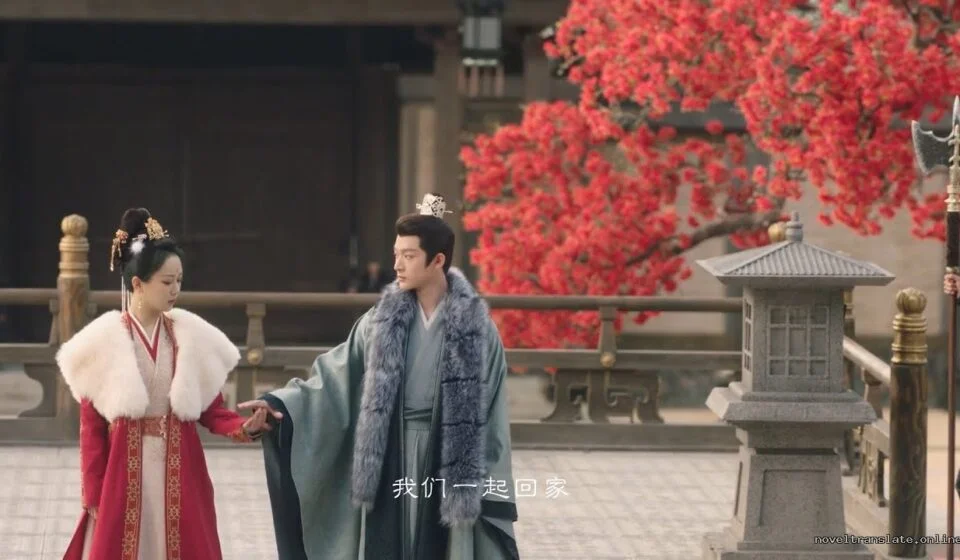 Двое в традиционной одежде на фоне красных цветов