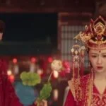 Развод Глава 6 Сцена из исторической драмы с императором и императрицей в традиционных костюмах