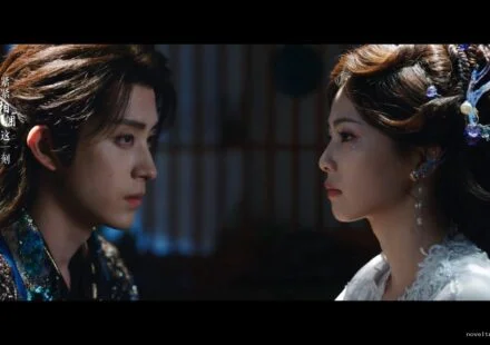 Том 2 (Совершенствование Бессмертного): Глава 50 Два персонажа в традиционной одежде смотрят друг на друга