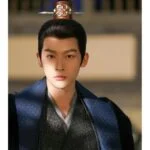 Искусственный интеллект создал изображение человека в традиционной одежде