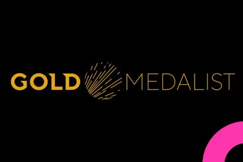 Логотип Gold Medalist на черном фоне